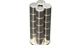 強(qiáng)磁鐵廠家如何選擇？哪家比較好？