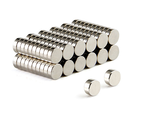廠家直銷(xiāo)釹鐵硼強(qiáng)磁 廠家直銷(xiāo)釹鐵硼強(qiáng)磁
