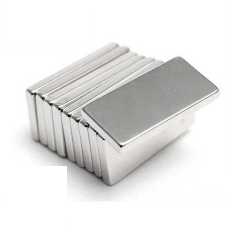 釹鐵硼強磁鐵廠家