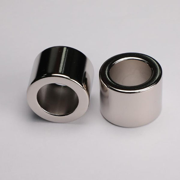 強(qiáng)力磁鐵廠家 強(qiáng)力磁鐵廠家